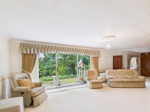 Photo 26- click for photo gallery